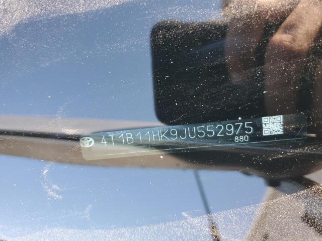 4T1B11HK9JU552975 - 2018 TOYOTA CAMRY L GRAY photo 12