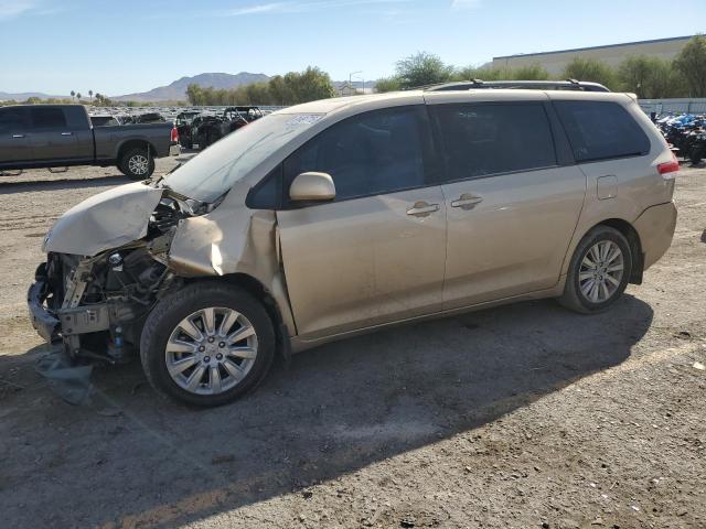 2012 TOYOTA SIENNA XLE, 
