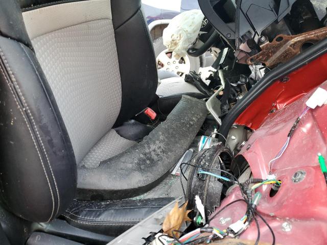 4T1BF1FK7DU647687 - 2013 TOYOTA CAMRY L RED photo 8