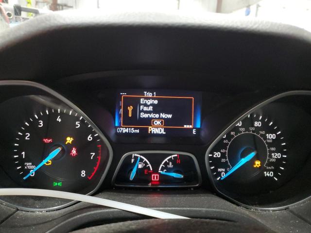 1FADP3F26JL267575 - 2018 FORD FOCUS SE WHITE photo 9