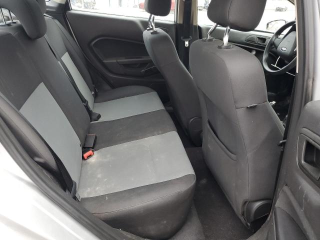 3FADP4AJ5JM109151 - 2018 FORD FIESTA S SILVER photo 10