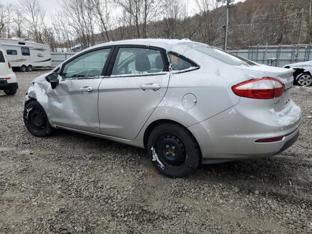 3FADP4AJ5JM109151 - 2018 FORD FIESTA S SILVER photo 2