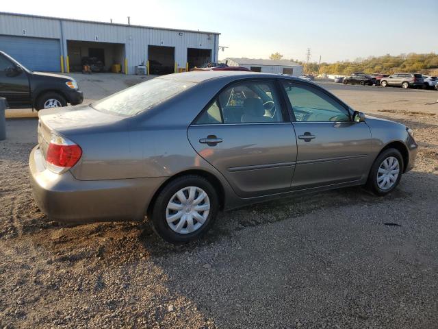 4T1BE32K16U648485 - 2006 TOYOTA CAMRY LE CHARCOAL photo 3