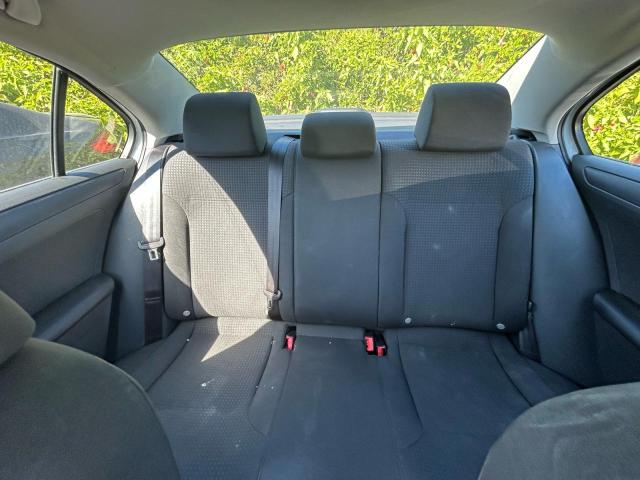 3VW1K7AJ3FM400314 - 2015 VOLKSWAGEN JETTA BASE WHITE photo 14