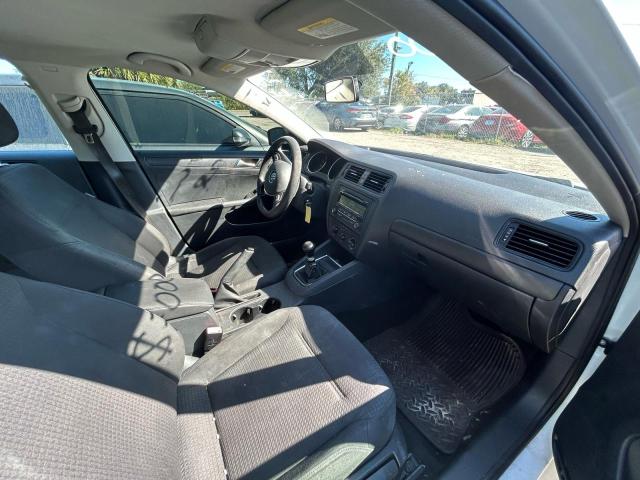 3VW1K7AJ3FM400314 - 2015 VOLKSWAGEN JETTA BASE WHITE photo 5