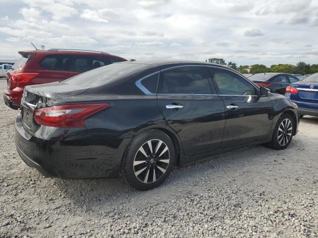 1N4AL3AP3JC121667 - 2018 NISSAN ALTIMA 2.5 შავი ფოტო 3