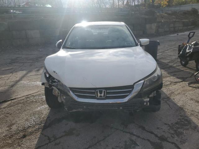 1HGCR2F30DA177004 - 2013 HONDA ACCORD LX WHITE photo 5