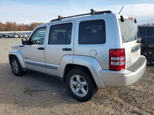 1J8GN28K69W542157 - 2009 JEEP LIBERTY SPORT SILVER photo 2