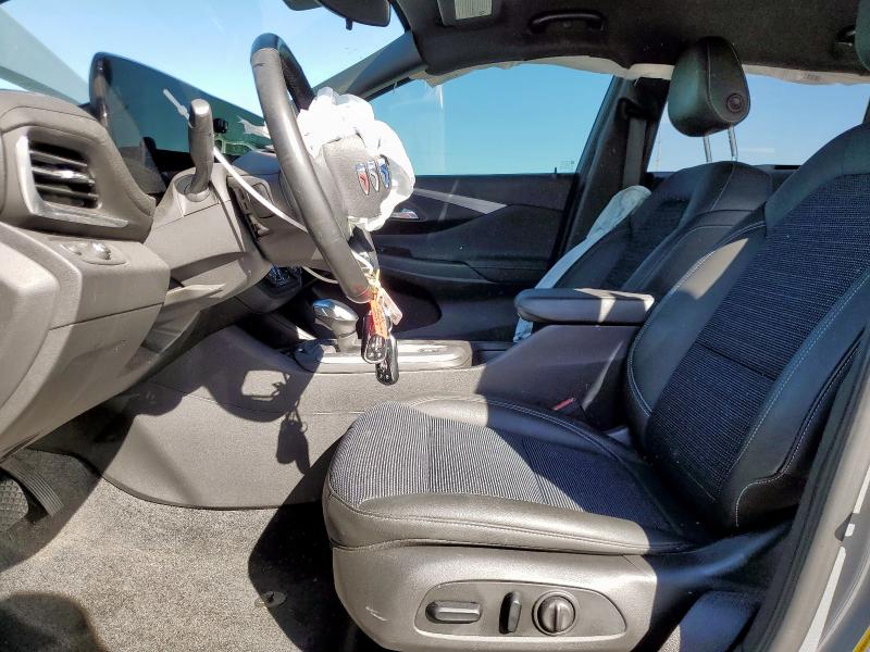 KL47LAE21RB145128 - 2024 BUICK ENVISTA PREFERRED ვერცხლისფერი ფოტო 7