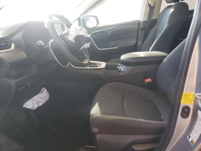 2T3H1RFV9NC211659 - 2022 TOYOTA RAV4 LE SILVER photo 7