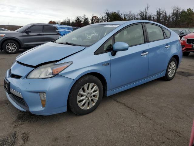 2013 TOYOTA PRIUS PLUG, 