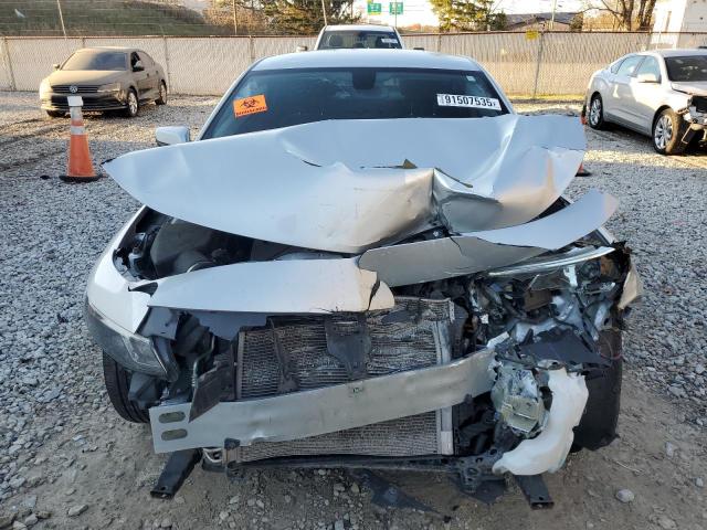 1G1ZE5ST9HF230134 - 2017 CHEVROLET MALIBU LT 银色 照片 5