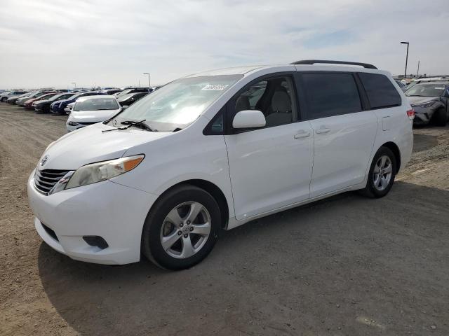 2014 TOYOTA SIENNA LE, 