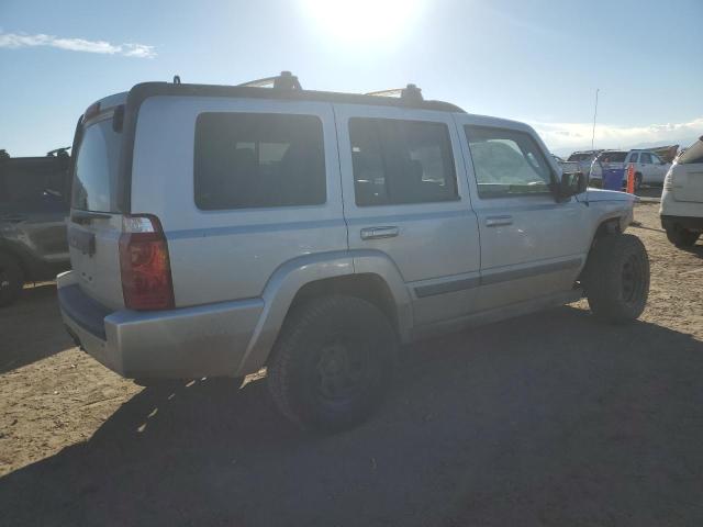 1J8HG48N78C239649 - 2008 JEEP COMMANDER SPORT Серебристый фото 3