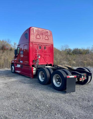 3AKJGLD53FSGD2744 - 2015 FREIGHTLINER CASCADIA 1 红色 照片 3