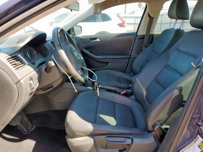 3VWDX7AJ2CM412061 - 2012 VOLKSWAGEN JETTA SE BLUE photo 7
