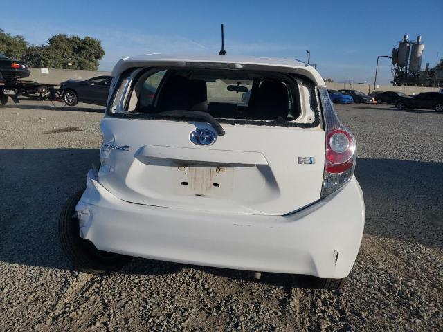 JTDKDTB36C1001027 - 2012 TOYOTA PRIUS C 白色 照片 6