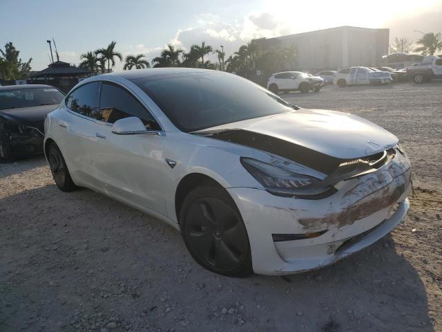 5YJ3E1EA8LF737166 - 2020 TESLA MODEL 3 WHITE photo 4