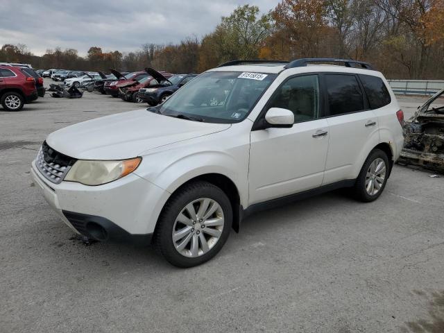 2011 SUBARU FORESTER 2.5X PREMIUM, 