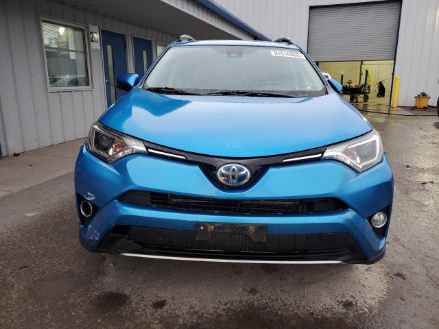 JTMRJREV4JD162639 - 2018 TOYOTA RAV4 HV LE BLUE photo 5