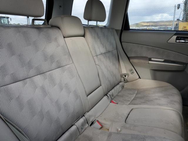 JF2SH6CC1AH726156 - 2010 SUBARU FORESTER 2.5X PREMIUM WHITE photo 11