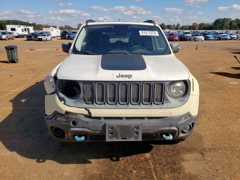 ZACCJBCTXGPD46332 - 2016 JEEP RENEGADE TRAILHAWK თეთრი ფოტო 5