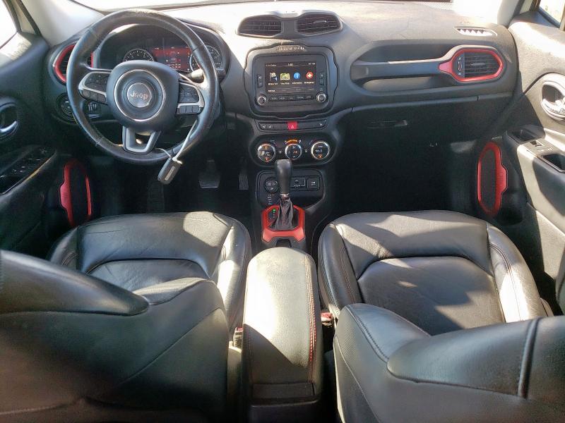 ZACCJBCTXGPD46332 - 2016 JEEP RENEGADE TRAILHAWK თეთრი ფოტო 8
