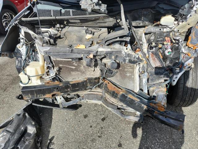 5TDKK3DC2CS193293 - 2012 TOYOTA SIENNA LE SILVER photo 12