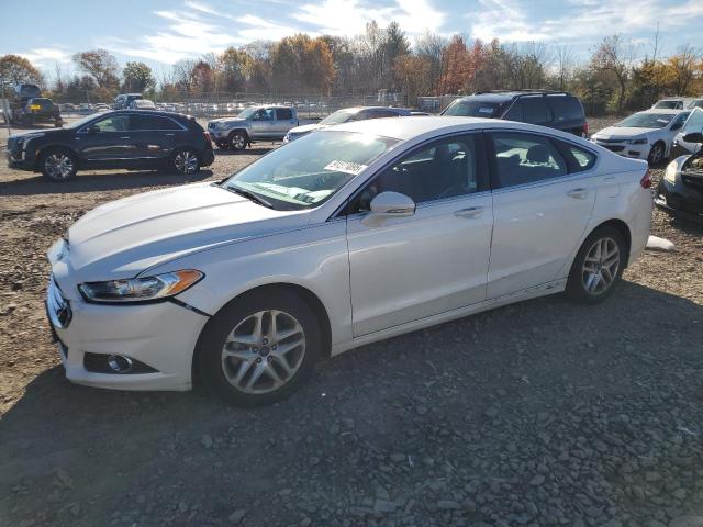 2016 FORD FUSION SE, 
