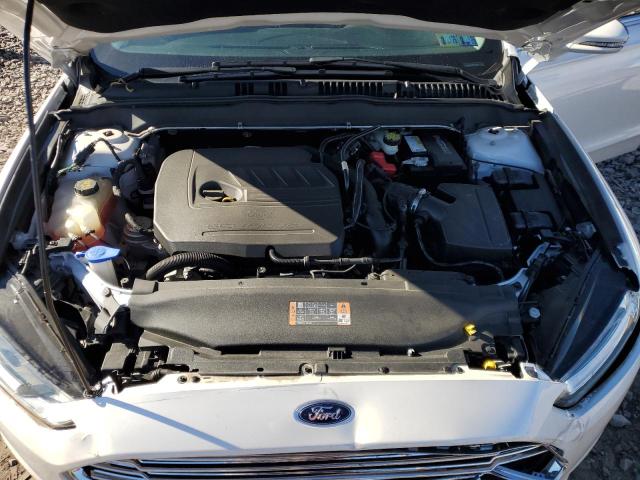 1FA6P0HD3G5123498 - 2016 FORD FUSION SE WHITE photo 11