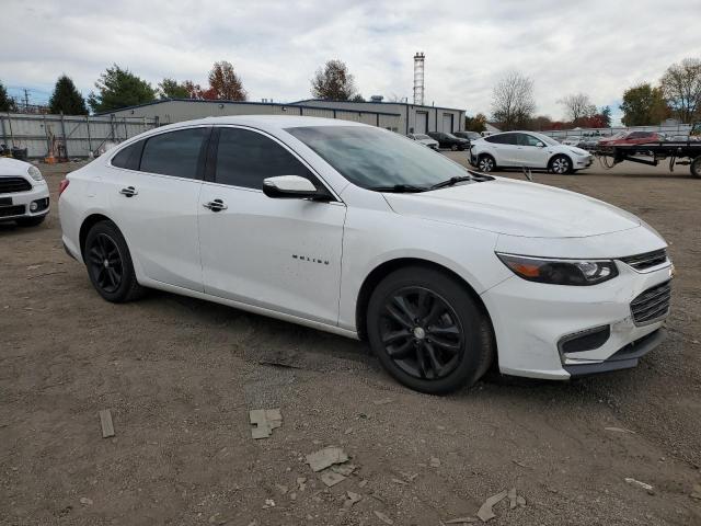 1G1ZD5ST1JF173128 - 2018 CHEVROLET MALIBU LT WHITE photo 4