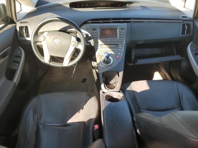 JTDKN3DU2D5562533 - 2013 TOYOTA PRIUS 银色 照片 8