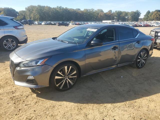 2021 NISSAN ALTIMA SR, 