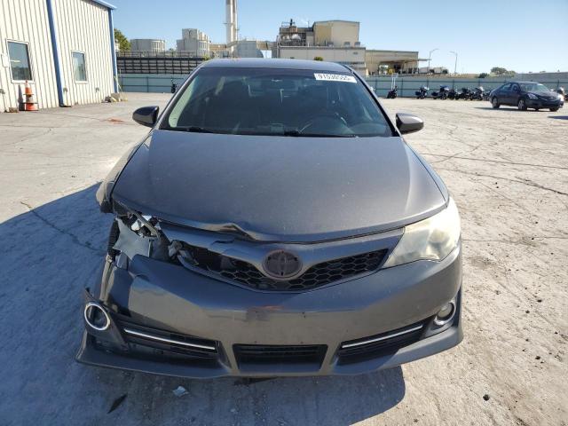 4T1BF1FK6CU134400 - 2012 TOYOTA CAMRY BASE CHARCOAL photo 5
