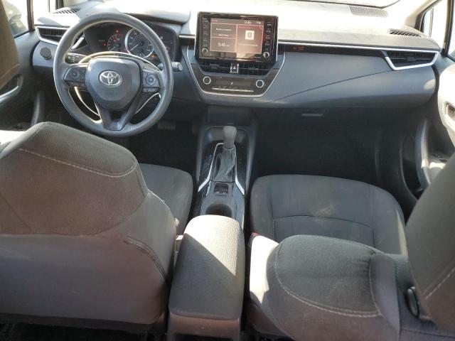 5YFEPMAE3MP182128 - 2021 TOYOTA COROLLA LE თეთრი ფოტო 8