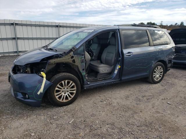 2015 TOYOTA SIENNA XLE, 