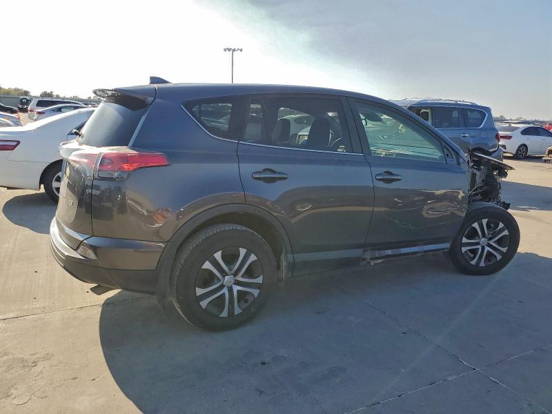 JTMZFREV6HJ144415 - 2017 TOYOTA RAV4 LE Grafit foto 3