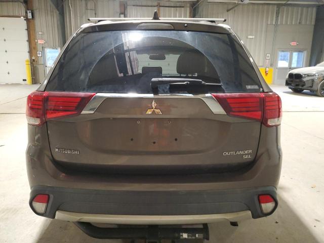 JA4AZ3A30HZ031853 - 2017 MITSUBISHI OUTLANDER SE TAN photo 6