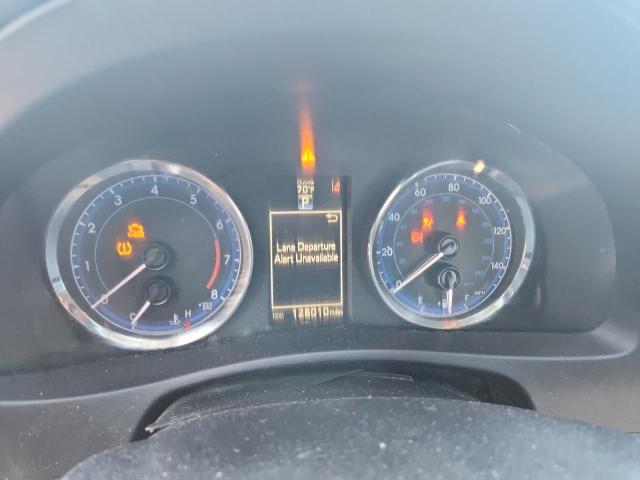 5YFBURHE8JP764705 - 2018 TOYOTA COROLLA L SILVER photo 9