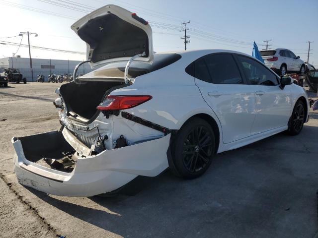 4T1DAACKXSU088306 - 2025 TOYOTA CAMRY XSE WHITE photo 3
