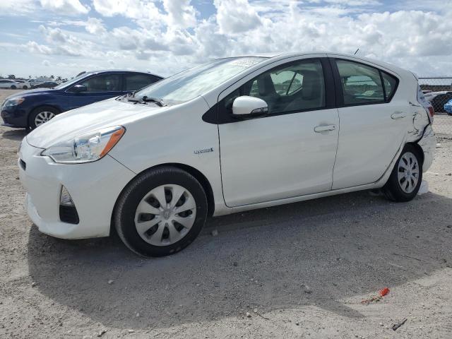 2014 TOYOTA PRIUS C, 
