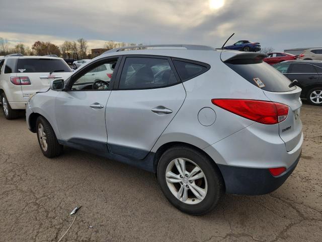 KM8JU3AC5BU275406 - 2011 HYUNDAI TUCSON GLS 银色 照片 2