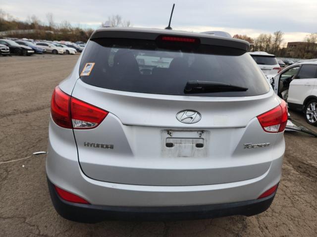 KM8JU3AC5BU275406 - 2011 HYUNDAI TUCSON GLS 银色 照片 6