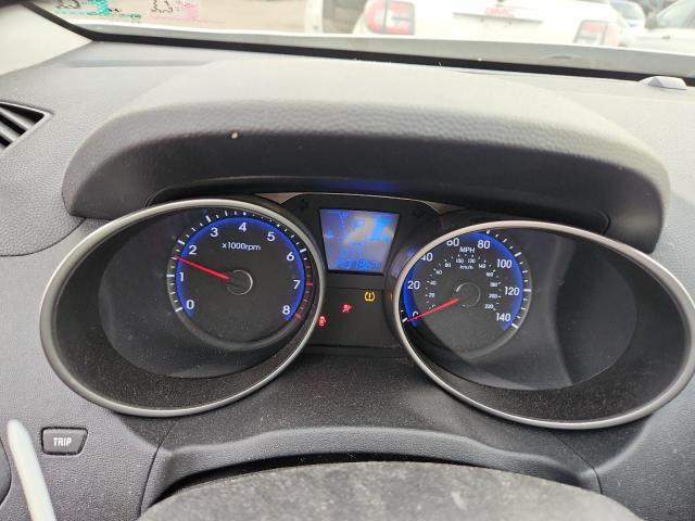 KM8JU3AC5BU275406 - 2011 HYUNDAI TUCSON GLS 银色 照片 9