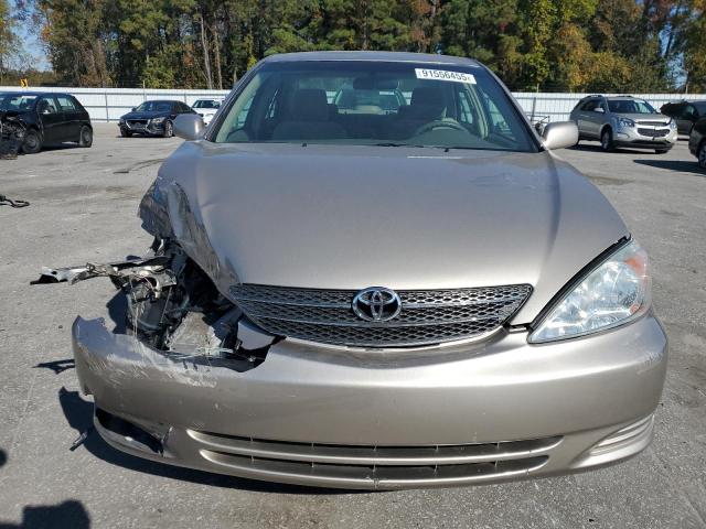 4T1BE32KX3U769463 - 2003 TOYOTA CAMRY LE GOLD photo 5