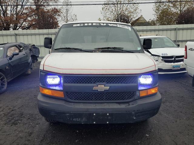 1GCZGUCG1D1156552 - 2013 CHEVROLET EXPRESS G3 WHITE photo 5