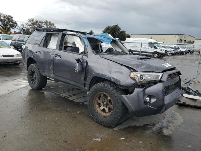 JTEZU5JR3L5216904 - 2020 TOYOTA 4RUNNER SR5 灰色 照片 4