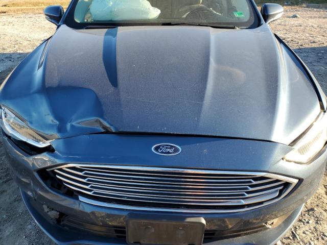 3FA6P0HD7JR272520 - 2018 FORD FUSION SE BLUE photo 11