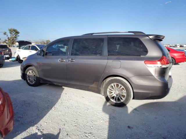 5TDYK3DC6CS188611 - 2012 TOYOTA SIENNA XLE GRAY photo 2