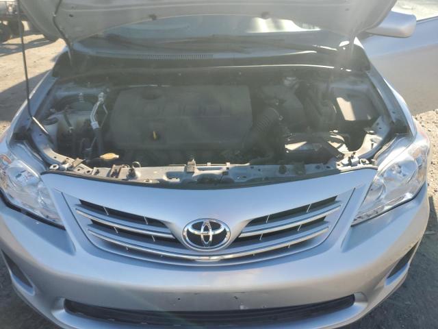 2T1BU4EE4DC977615 - 2013 TOYOTA COROLLA BASE SILVER photo 12